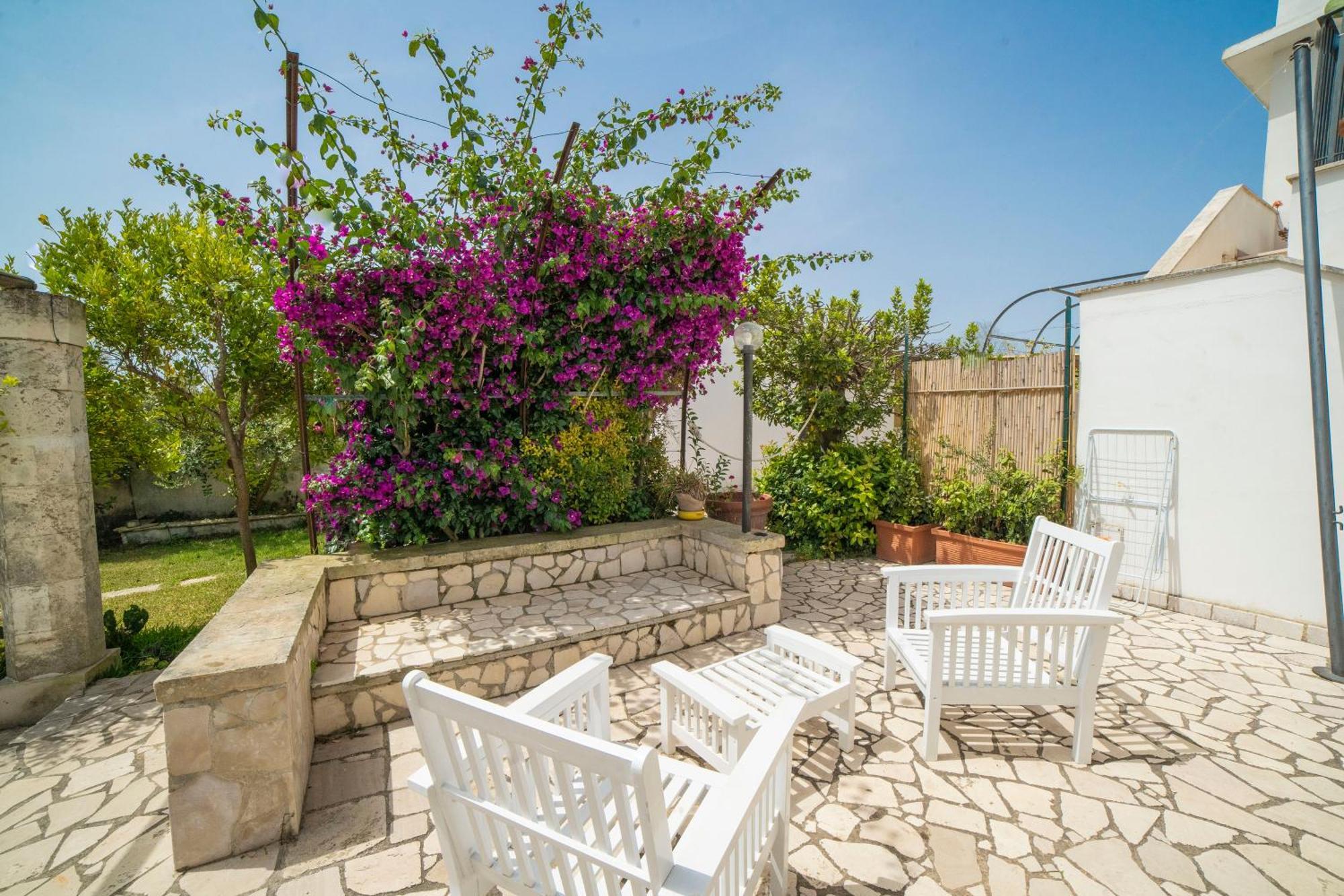 Villa Lisa Garden And Pool - Happy Rentals Melendugno Zewnętrze zdjęcie
